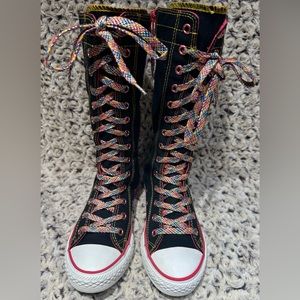 Converse. Like new. Converse Girls Chuck Taylor All Star. Mid calf. Size 2.